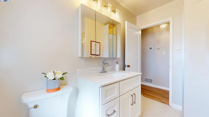 21659 Dolores St, Castro Valley, California 94546