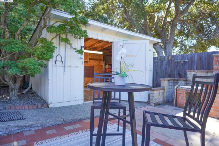 21659 Dolores St, Castro Valley, California 94546