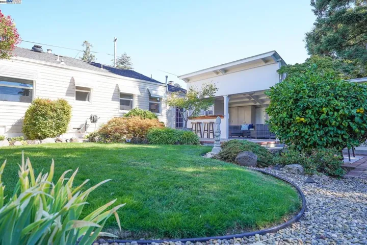 21659 Dolores St, Castro Valley, California 94546