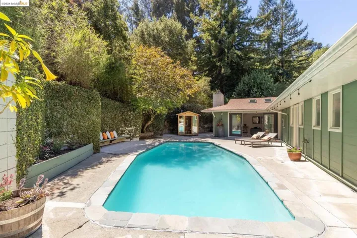 745 Woodhaven Rd, Berkeley, California 94708