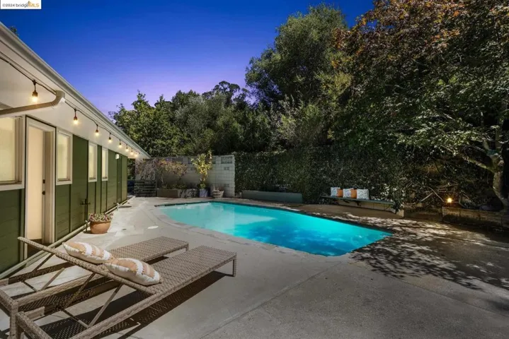 745 Woodhaven Rd, Berkeley, California 94708