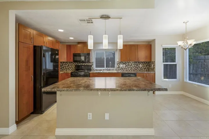 5423 Gooseberry Way, Oceanside, California 92057