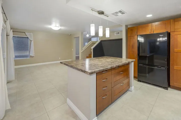 5423 Gooseberry Way, Oceanside, California 92057