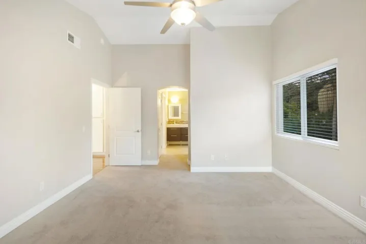 5423 Gooseberry Way, Oceanside, California 92057