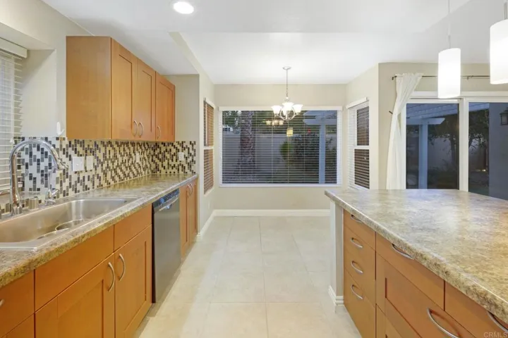 5423 Gooseberry Way, Oceanside, California 92057