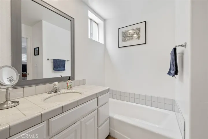 857 11th Street, Manhattan Beach, California 90266