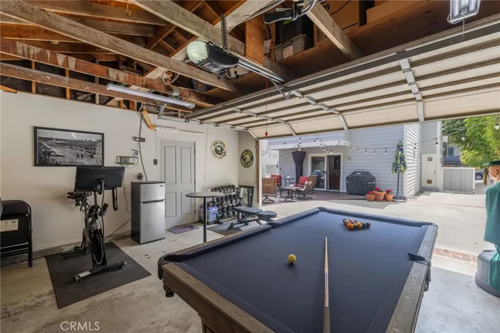 857 11th Street, Manhattan Beach, California 90266