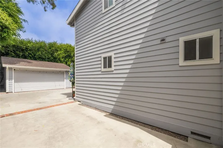 857 11th Street, Manhattan Beach, California 90266