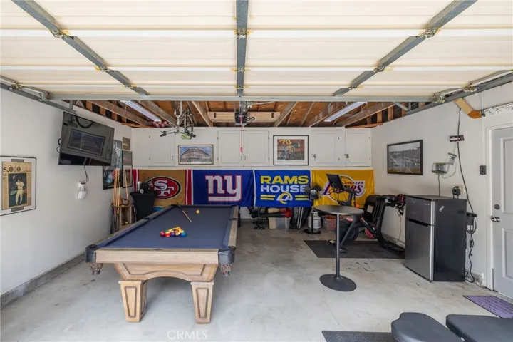 857 11th Street, Manhattan Beach, California 90266