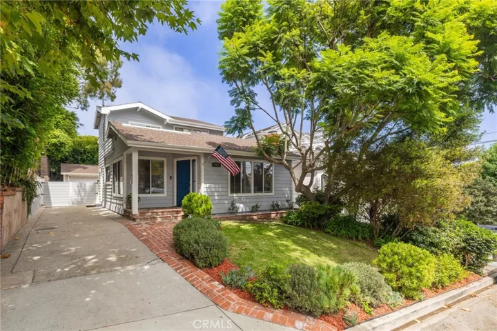 857 11th Street, Manhattan Beach, California 90266