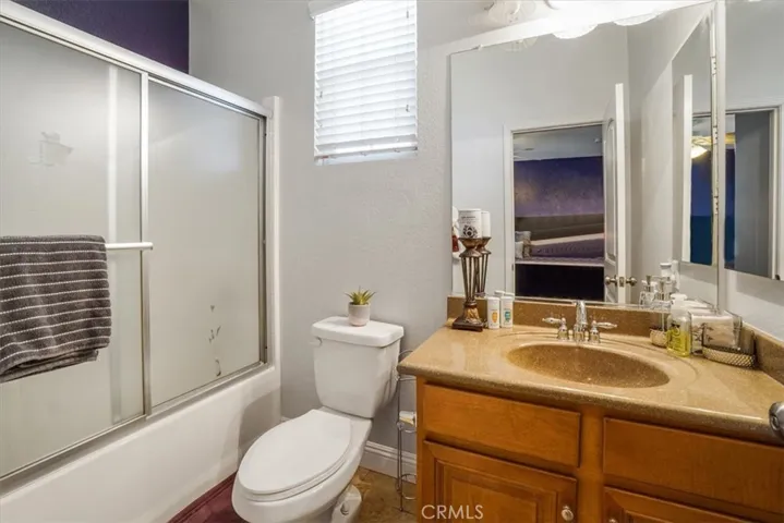 9506 Newbridge Drive, Riverside, California 92508
