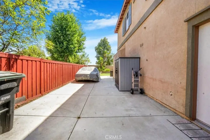 9506 Newbridge Drive, Riverside, California 92508