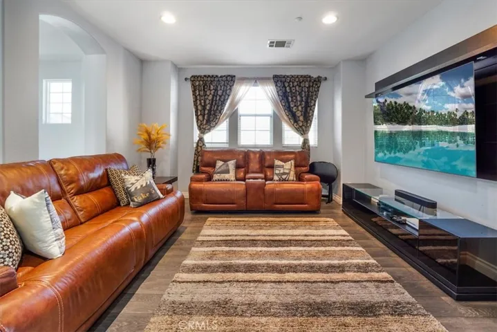 9506 Newbridge Drive, Riverside, California 92508