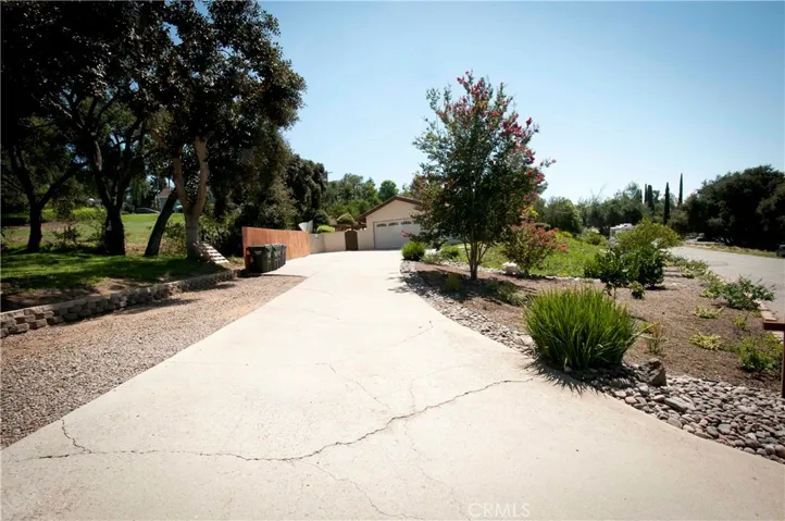 1645 Ranchwood Lane, Fallbrook, California 92028