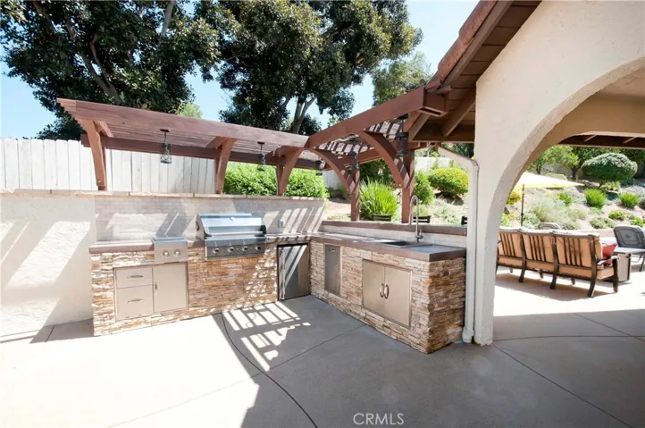 1645 Ranchwood Lane, Fallbrook, California 92028