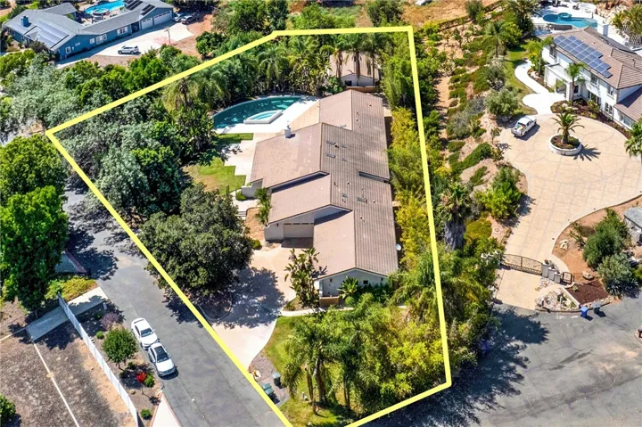 11970 Fuerte Vista Lane, El Cajon, California 92020
