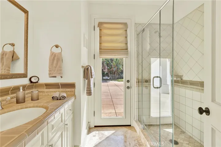 11970 Fuerte Vista Lane, El Cajon, California 92020