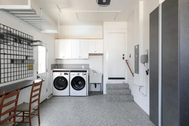 1921 Arroyo Avenue, San Carlos, California 94070