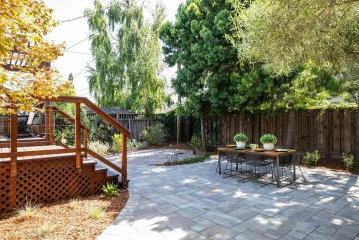 1921 Arroyo Avenue, San Carlos, California 94070
