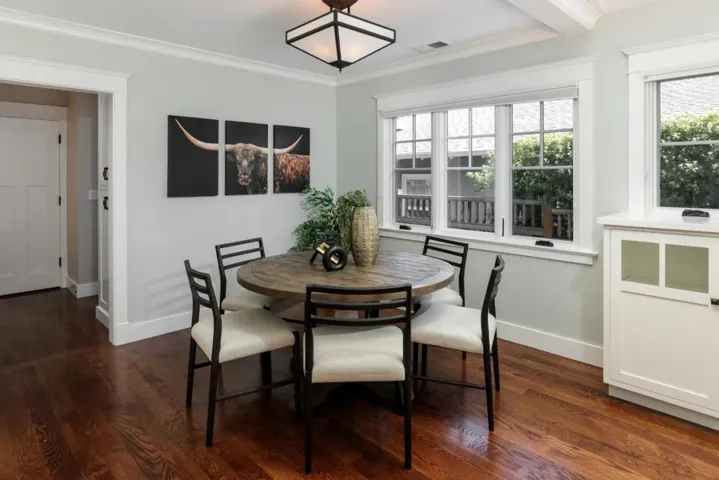 1921 Arroyo Avenue, San Carlos, California 94070
