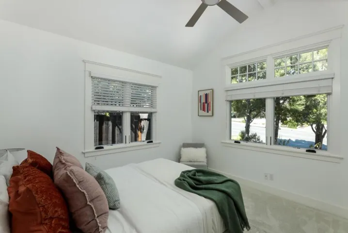 1921 Arroyo Avenue, San Carlos, California 94070