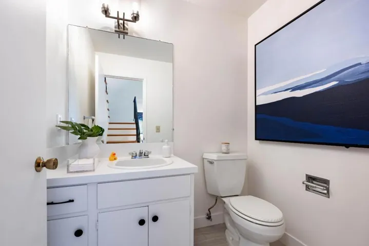 1060 Mcgregor Way, Palo Alto, California 94306