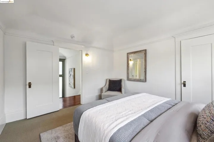 340 Olive Ave, Piedmont, California 94611