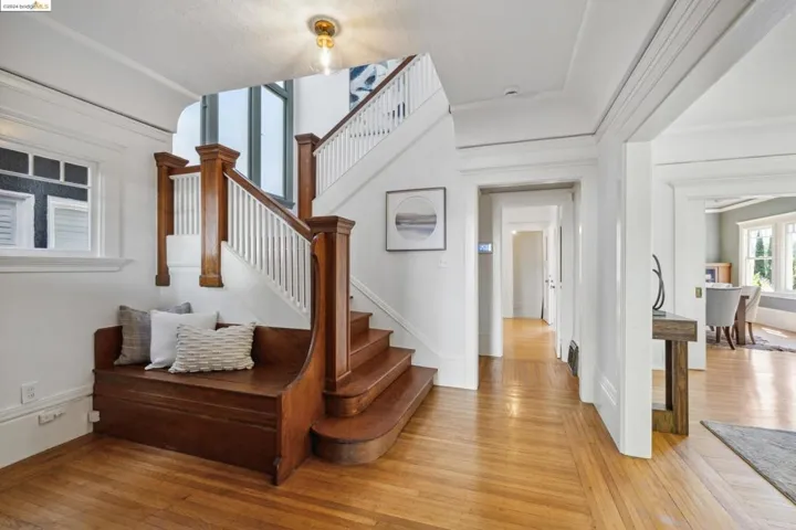 340 Olive Ave, Piedmont, California 94611
