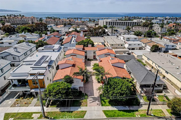 413 N Elena Avenue B, Redondo Beach, California 90277