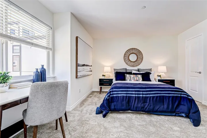 413 N Elena Avenue B, Redondo Beach, California 90277