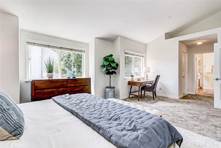 413 N Elena Avenue B, Redondo Beach, California 90277