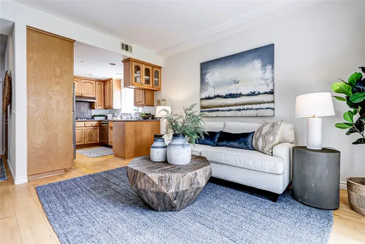 413 N Elena Avenue B, Redondo Beach, California 90277