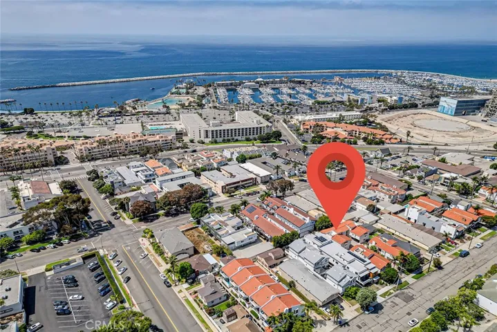 413 N Elena Avenue B, Redondo Beach, California 90277