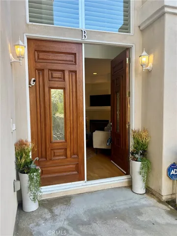 413 N Elena Avenue B, Redondo Beach, California 90277