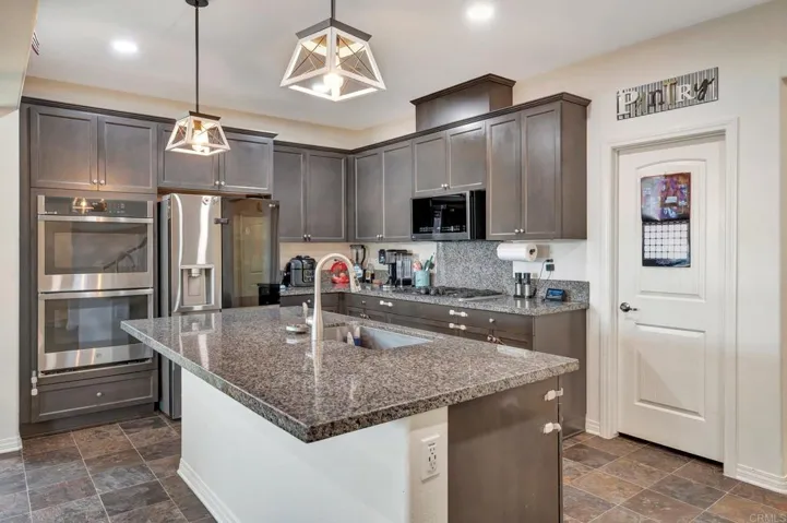 27424 Big Bend Drive, Menifee, California 92585