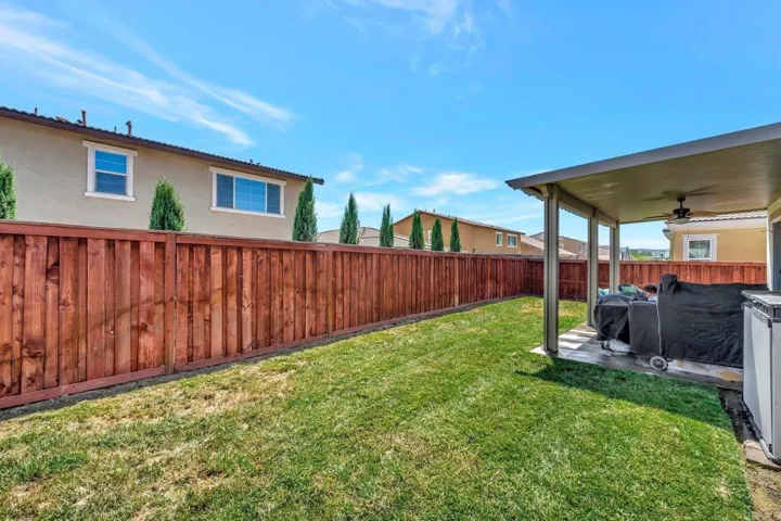27424 Big Bend Drive, Menifee, California 92585