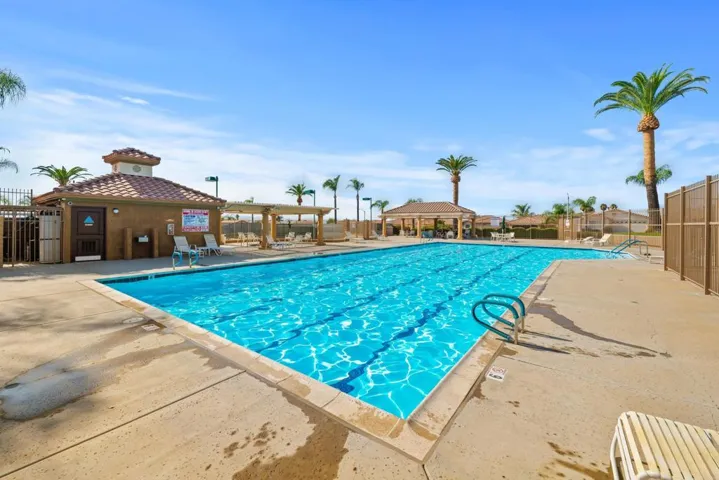 28270 Via Cascadita, Menifee, California 92585
