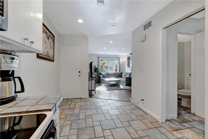 10136 Ascot Circle, Huntington Beach, California 92646