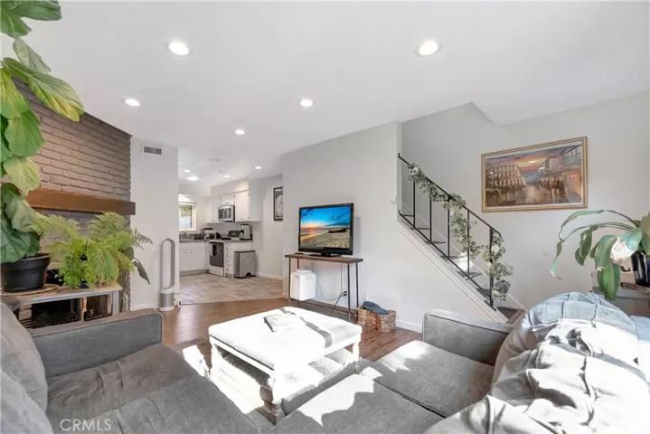 10136 Ascot Circle, Huntington Beach, California 92646