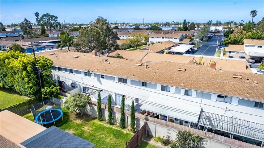 10136 Ascot Circle, Huntington Beach, California 92646