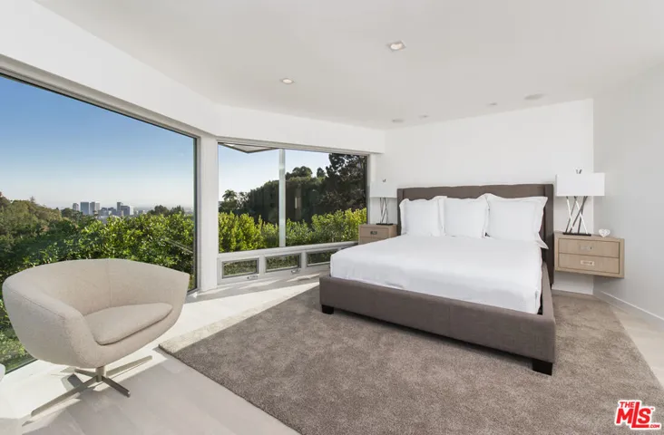1469 Carla, Beverly Hills, California 90210