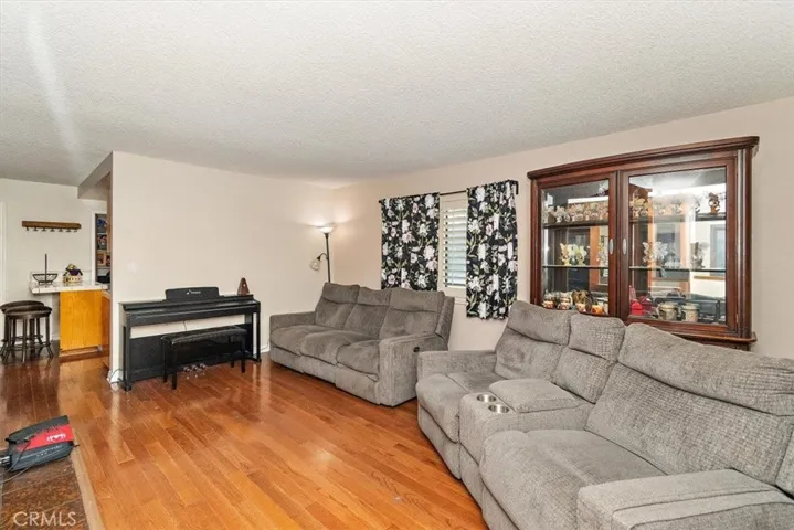 2755 E Van Buren Street, Carson, California 90810