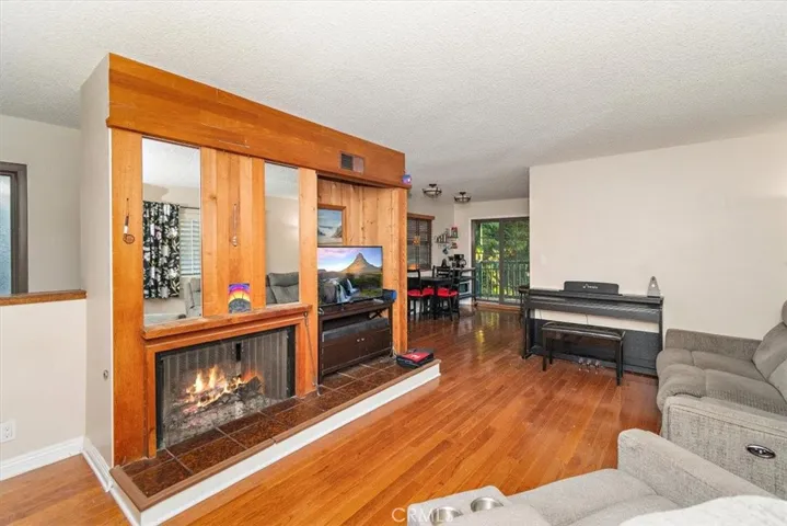 2755 E Van Buren Street, Carson, California 90810
