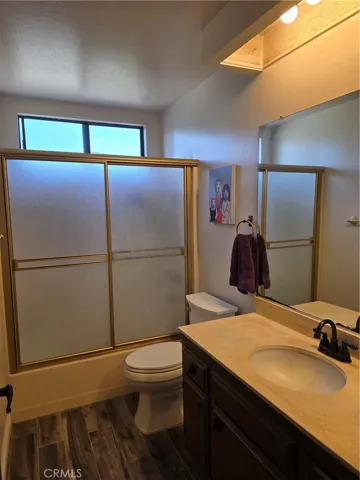 2755 E Van Buren Street, Carson, California 90810