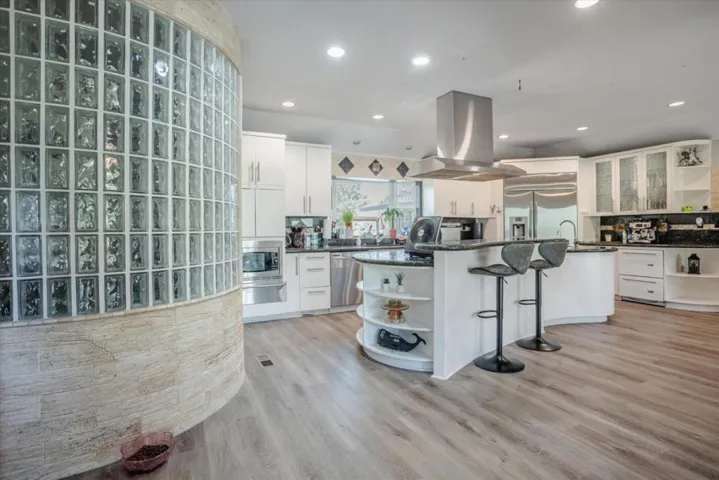140 Oak Rock Circle, Folsom, California 95630