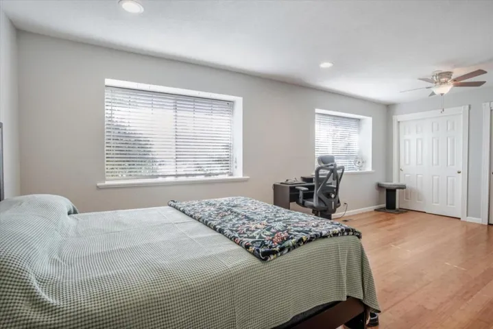 140 Oak Rock Circle, Folsom, California 95630
