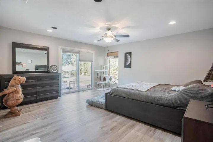140 Oak Rock Circle, Folsom, California 95630