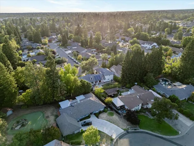 140 Oak Rock Circle, Folsom, California 95630