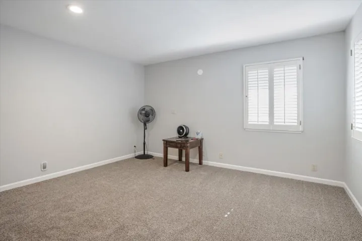 140 Oak Rock Circle, Folsom, California 95630