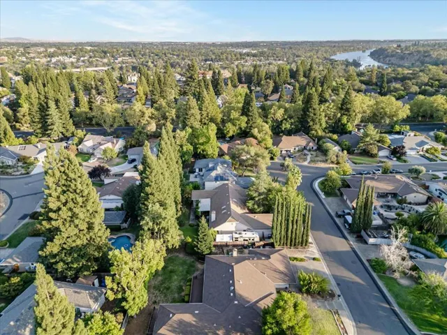 140 Oak Rock Circle, Folsom, California 95630